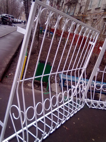 Решетка на окно дутая 3.