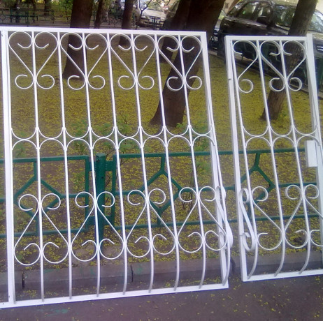 Решетка на окно дутая 5.